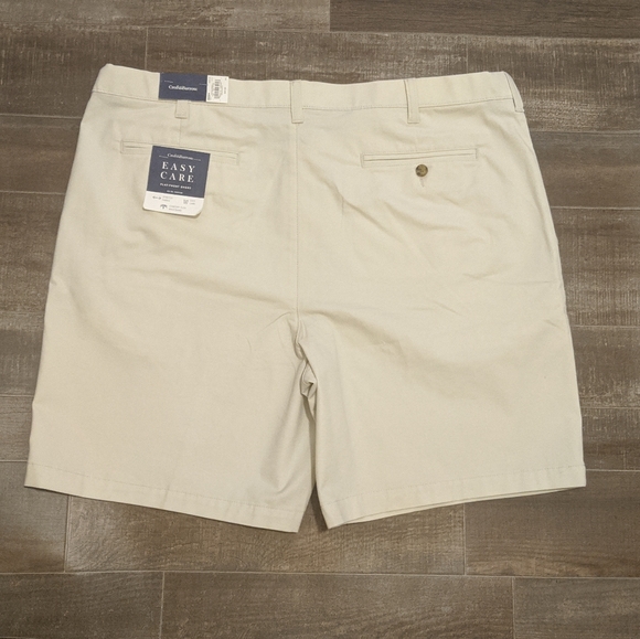 NWT Croft&Barrow easy care flat-front shorts sz 42 - Picture 4 of 6